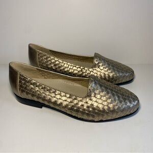 Trotters Leather Liz Loafers Gold Woven Slip On Pewter Metallic Women’s 12 Wide